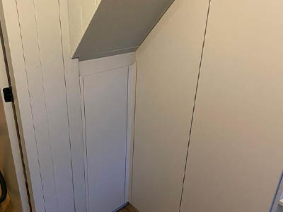 220530 Kast onder schuine dak